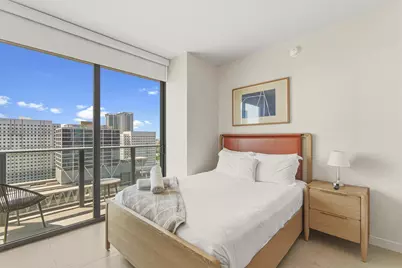 11 NE 6th Street #2215, Miami, FL 33132 - Photo 23
