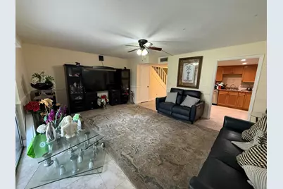 4136 Inverrary Drive #15C, Lauderhill, FL 33319 - Photo 11