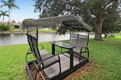 4312 NW 47th Street, Tamarac, FL 33319 - Photo 11