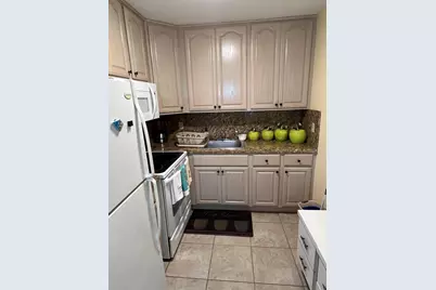 95 Coventry D, West Palm Beach, FL 33417 - Photo 1