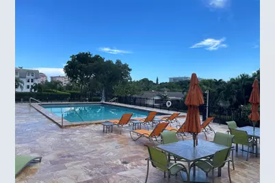 1000 Spanish River Road #2P, Boca Raton, FL 33432 - Photo 15