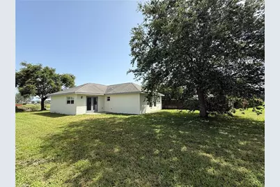 724 Orchard Park Drive, Clewiston, FL 33440 - Photo 19
