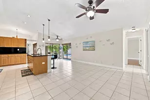 6013 NW 47th Pl, Coral Springs, FL 33067 - Photo 17