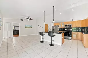 6013 NW 47th Pl, Coral Springs, FL 33067 - Photo 15