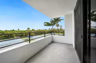 600 Three Islands Boulevard, Hallandale Beach, FL 33009 - Photo 17