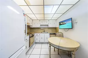 600 Three Islands Boulevard, Hallandale Beach, FL 33009 - Photo 9