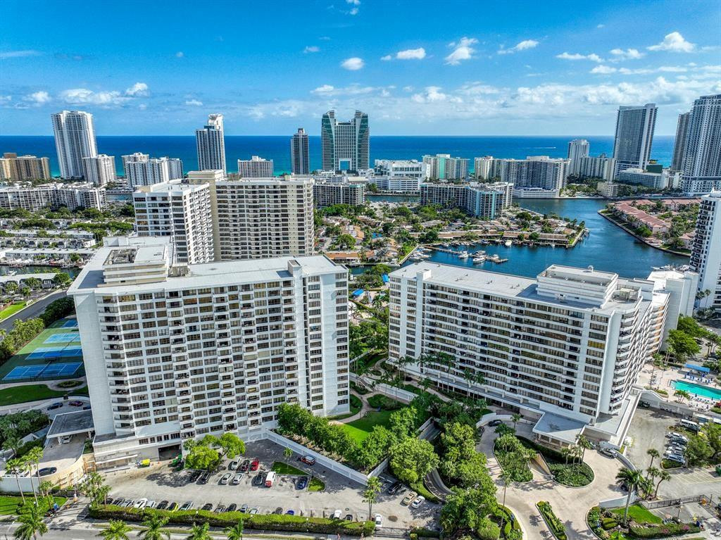 600 Three Islands Boulevard #301 main architectural view