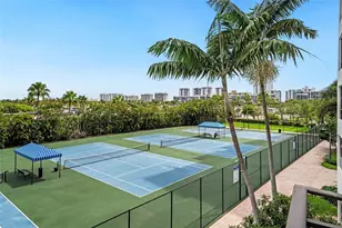 600 Three Islands Boulevard, Hallandale Beach, FL 33009 - Photo 21