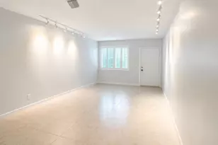 1900 NE 8th Ct, Fort Lauderdale, FL 33304 - Photo 7