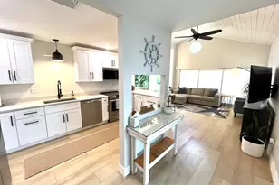 4044 NE Breakwater Dr, Jensen Beach, FL 34957 - Photo 9