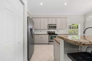 3526 Old Lighthouse Cir, Wellington, FL 33414 - Photo 7