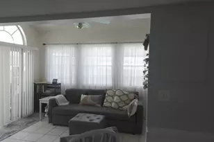 2773 NW 29th Pl, Oakland Park, FL 33311 - Photo 9