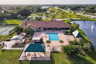 5887 Parkwalk Cir W, Boynton Beach, FL 33472 - Photo 27