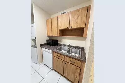 9980 Twin Lakes Drive #35-C, Coral Springs, FL 33071 - Photo 3