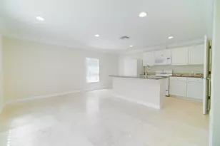 6410 N Dixie Hwy, Boca Raton, FL 33487 - Photo 3