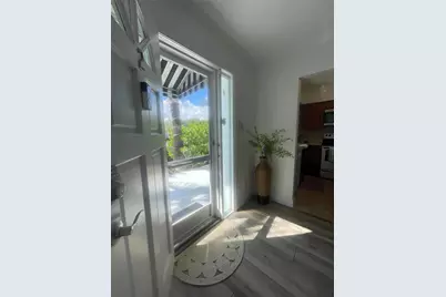 2708 NE 14th Street Causeway #2, Pompano Beach, FL 33062 - Photo 11
