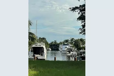 2708 NE 14th Street Causeway #2, Pompano Beach, FL 33062 - Photo 9
