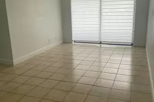 8185 NW 7th St, Miami, FL 33126 - Photo 3