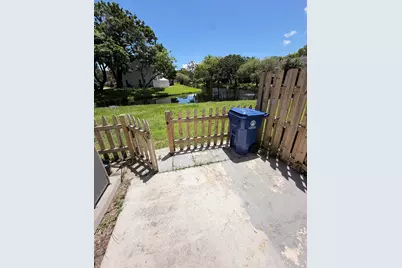 317 Georgian Park Drive, Jupiter, FL 33458 - Photo 13