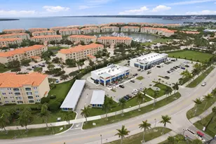 835 Seaway Dr, Fort Pierce, FL 34949 - Photo 9
