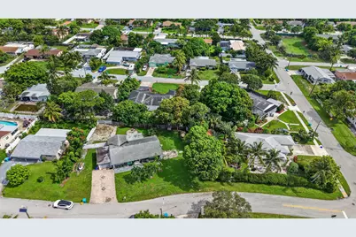 415 SW 7th Court, Boynton Beach, FL 33435 - Photo 33