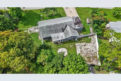 415 SW 7th Court, Boynton Beach, FL 33435 - Photo 3