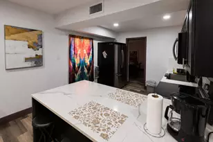 325 NW 135th St, North Miami, FL 33168 - Photo 11