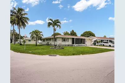 4701 NW 47th Terrace, Tamarac, FL 33319 - Photo 13