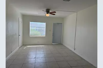 1913 Division Avenue #102, West Palm Beach, FL 33407 - Photo 11