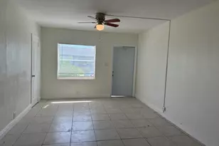 1913 Division Ave, West Palm Beach, FL 33407 - Photo 11