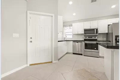 1209 Pine Sage Circle, West Palm Beach, FL 33409 - Photo 25