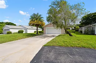 1209 Pine Sage Cir, West Palm Beach, FL 33409 - Photo 3