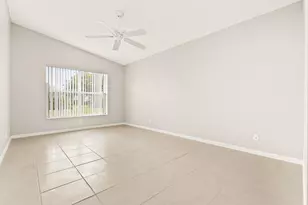 1209 Pine Sage Cir, West Palm Beach, FL 33409 - Photo 37
