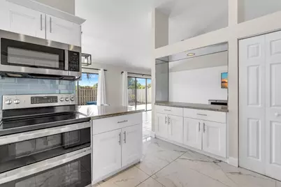 23 Baytree Circle, Boynton Beach, FL 33436 - Photo 11