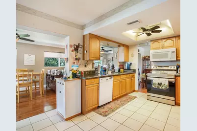 4703 NW 45th Court, Tamarac, FL 33319 - Photo 19