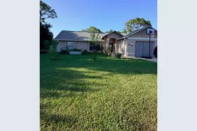 2685 SE Mariposa Avenue, Port Saint Lucie, FL 34952 - Photo 1