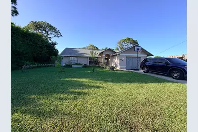 2685 SE Mariposa Avenue, Port Saint Lucie, FL 34952 - Photo 1