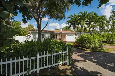 801 NE 19th Terrace, Fort Lauderdale, FL 33304 - Photo 5