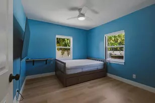801 NE 19th Terrace, Fort Lauderdale, FL 33304 - Photo 23