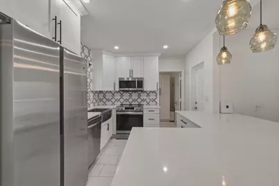 801 NE 19th Terrace, Fort Lauderdale, FL 33304 - Photo 13