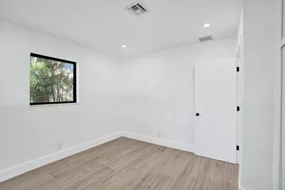 1250 SW 4th Street, Boca Raton, FL 33486 - Photo 3