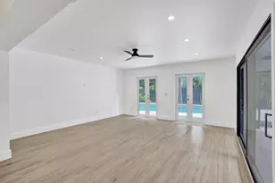 1250 SW 4th St, Boca Raton, FL 33486 - Photo 11