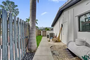 1250 SW 4th St, Boca Raton, FL 33486 - Photo 61