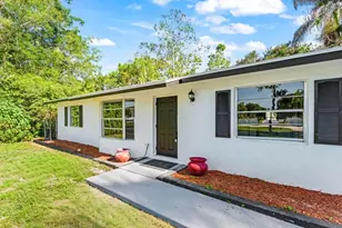 11852 47th Rd N, The Acreage, FL 33411 - Photo 15