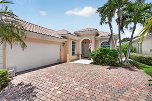 8317 Xanthus Ln, Wellington, FL 33414 - Photo 5
