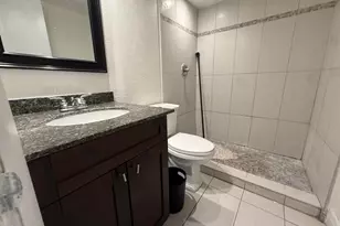 37 SW 14th St, Dania Beach, FL 33004 - Photo 21