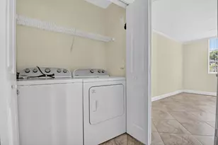 110 Yacht Club Way, Hypoluxo, FL 33462 - Photo 19