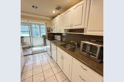 6 Abbey Lane #104, Delray Beach, FL 33446 - Photo 3