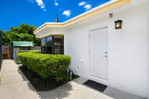 1316 Date Palm Dr, Lantana, FL 33462 - Photo 1