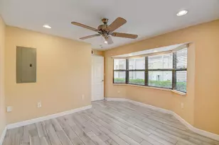 1316 Date Palm Dr, Lantana, FL 33462 - Photo 5